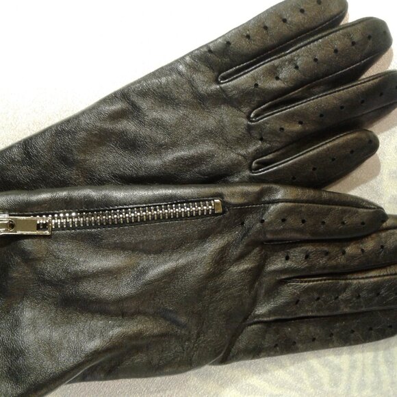 New! Cache Black Soft Leather Gloves with Gold Zipper - Picture 7 of 10